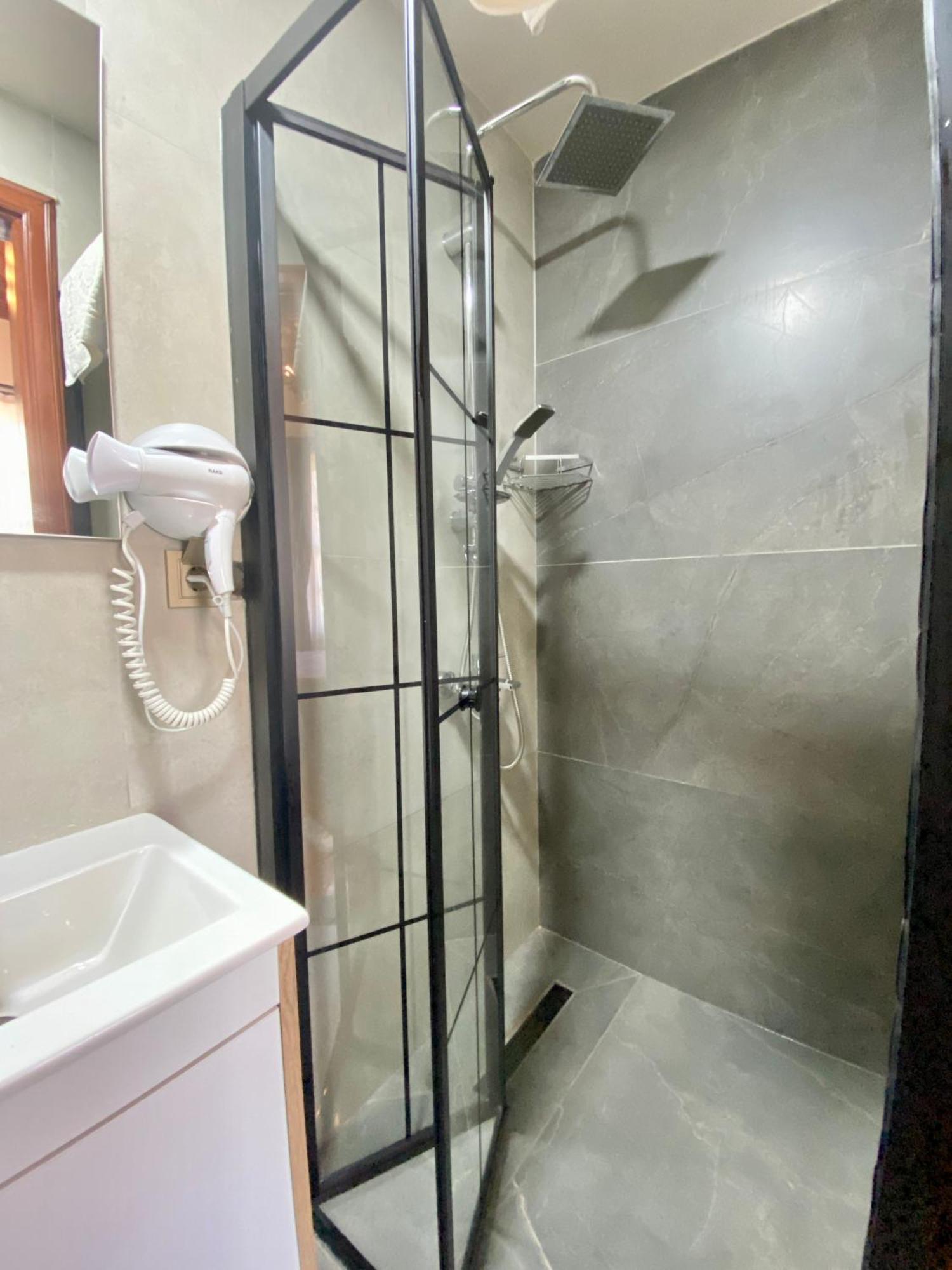Necip Bey Konagi Apartment Antalya Bagian luar foto