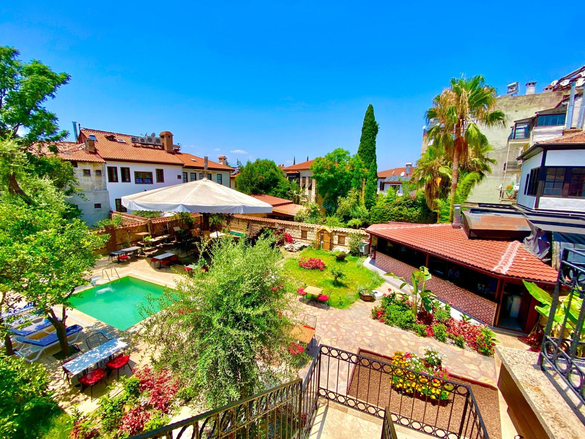 Necip Bey Konagi Apartment Antalya Bagian luar foto