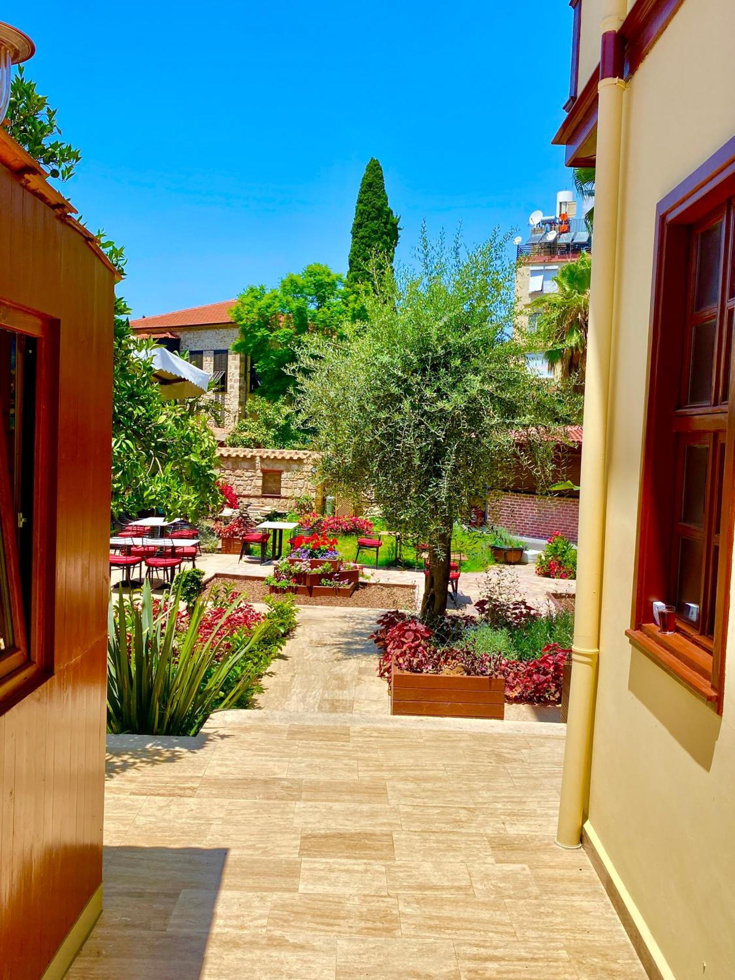 Necip Bey Konagi Apartment Antalya Bagian luar foto