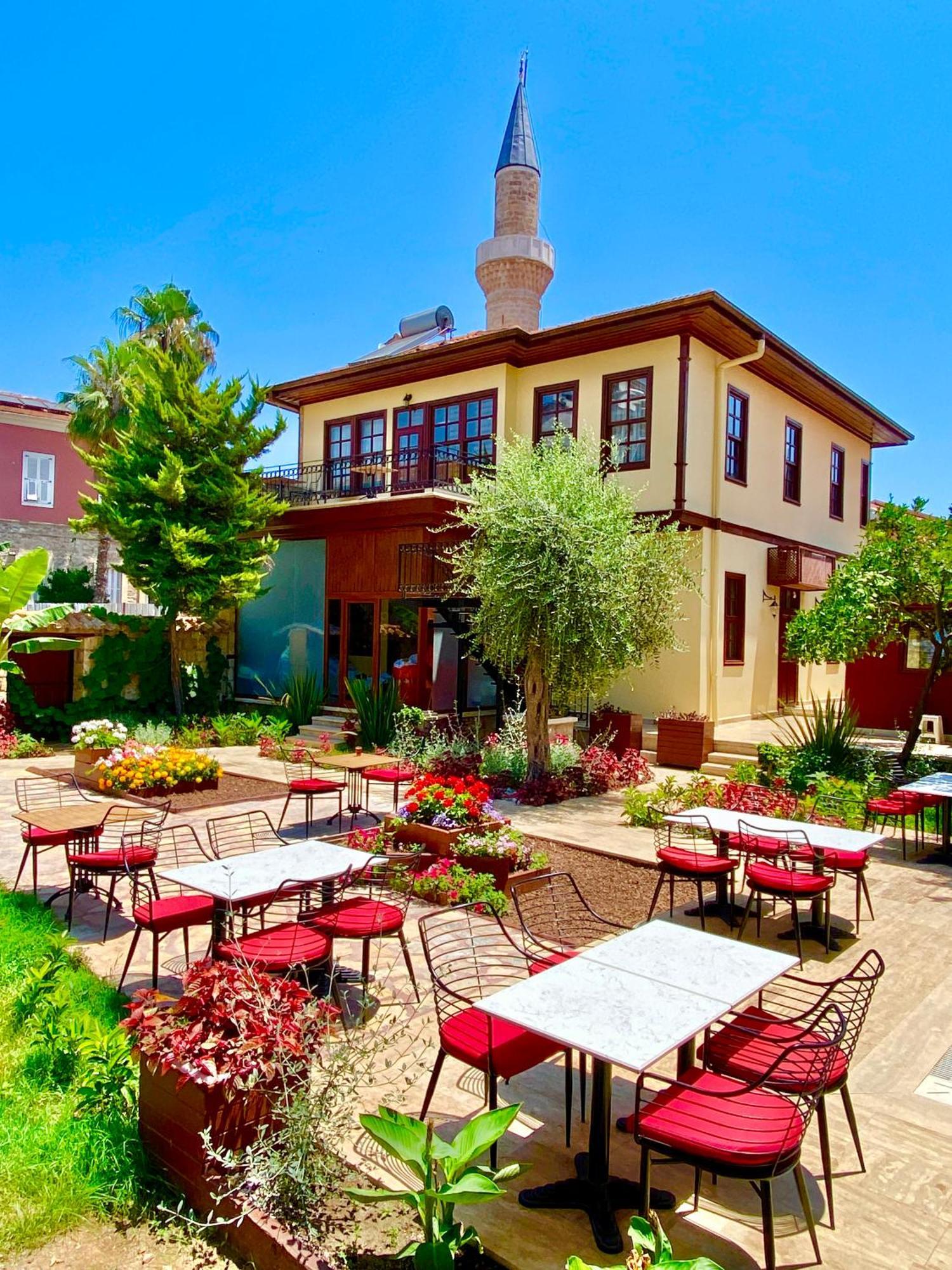 Necip Bey Konagi Apartment Antalya Bagian luar foto