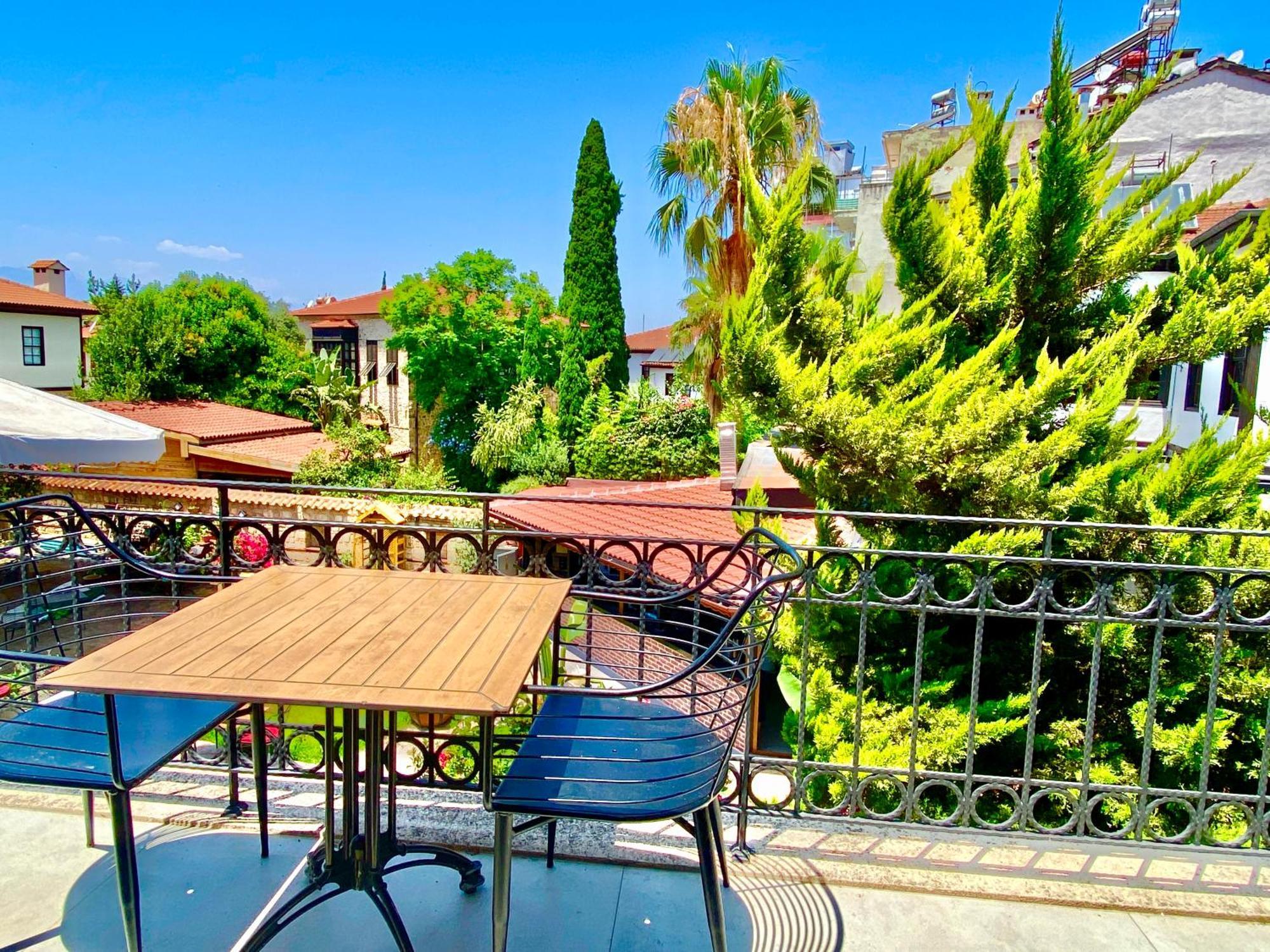 Necip Bey Konagi Apartment Antalya Bagian luar foto