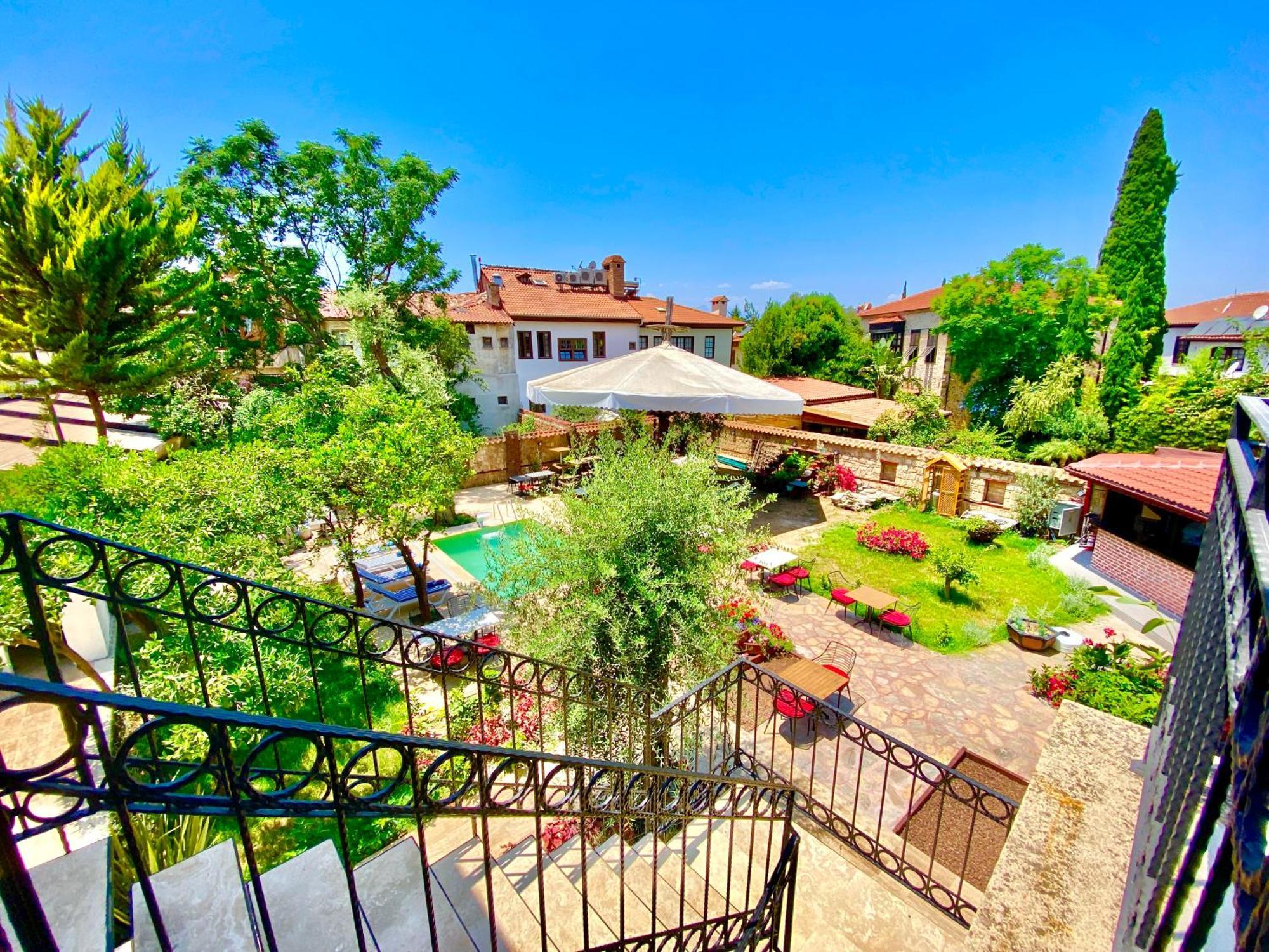 Necip Bey Konagi Apartment Antalya Bagian luar foto